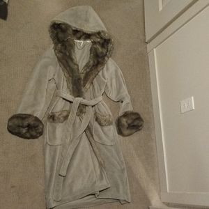 Faux Fur & Fleece Hooded Robe